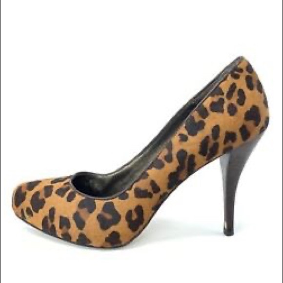 BANANA REPUBLIC X MADMEN Genuine Calf Fur Heels - Picture 3 of 7